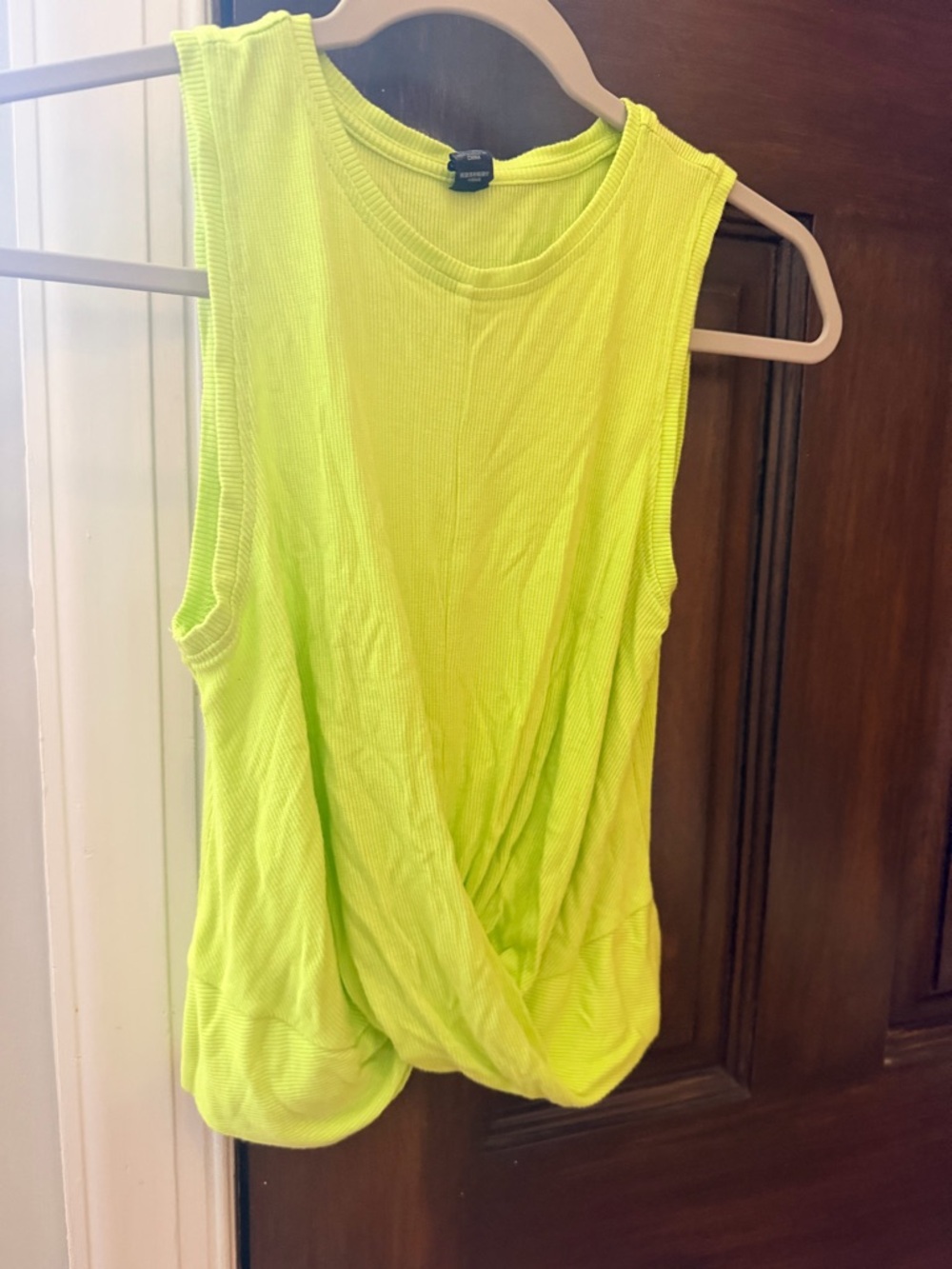 Zobha Neon Yellow Twist-Hem Ribbed Tank Top - Womens